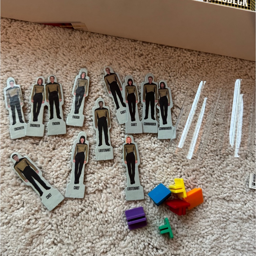 Star Trek The Next Generation Interactive VCR Board Game - Picture 5 of 14